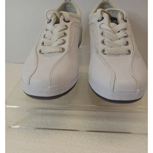 Keds Women's White Size 5 Leather Sneakers Tennis Shoes Comfort Walking - Picture 2 of 8